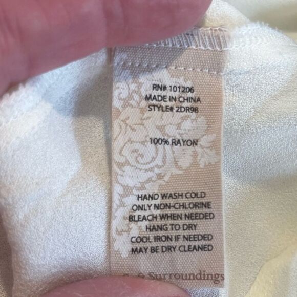 NWOT SOFT SURROUNDINGS Long Sleeve Button Down Ruffle Blouse Ivory Women’s Small - Picture 4 of 4